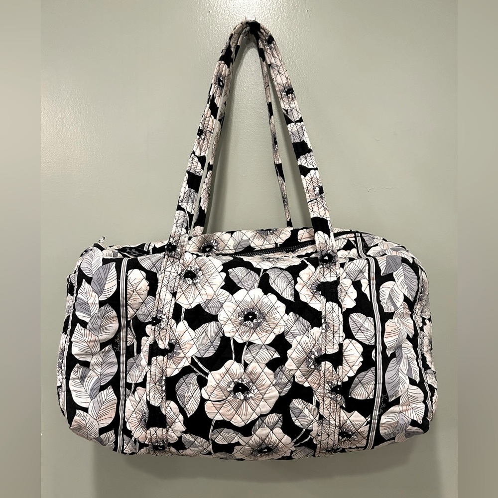 Large Travel Duffel Bag in Performance Twill